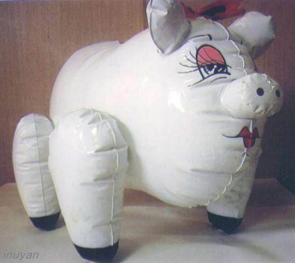 inflatable ms.piglet